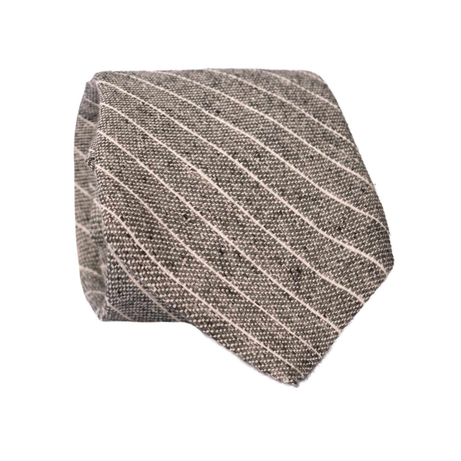 Cravatta-Regimental-di-Lana-Grigio-Chiaro-Effetto-Tweed-con-Righe-Bianche-L1062
Rotolo