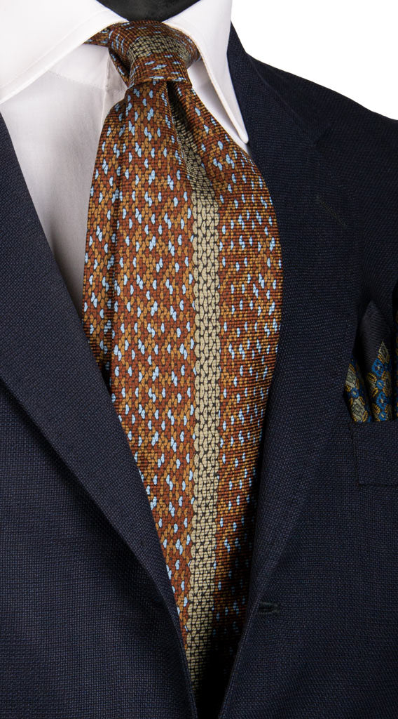 Cravatta Vintage in Saia di Seta Marrone Fantasia Multicolor con Disegno Centro Pala Made in Italy Graffeo Cravatte
